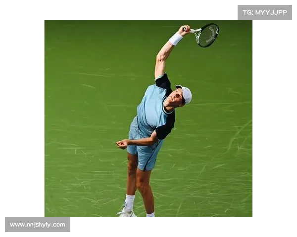 辛纳在辛辛那提卫冕战前恢复高强度发球训练提升竞技状态